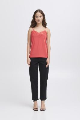 Korallfarbenes Spitzentop – feminin, leicht & vielseitig kombinierbar