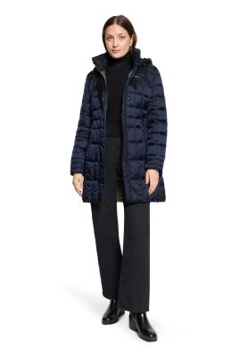 Gil Bret Steppjacke mit abnehmbarer Kapuze – leicht tailliert & vielseitig