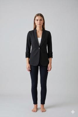 Miss Lagotte Blazer – Zeitlose Eleganz mit raffinierten Details