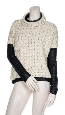 Struktur-Pullover von Beate Heymann – außergewöhnlich im Design, angenehm im Tragegefühl