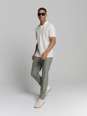 Poloshirt aus Stretch-Piqué – Klassik trifft Komfort