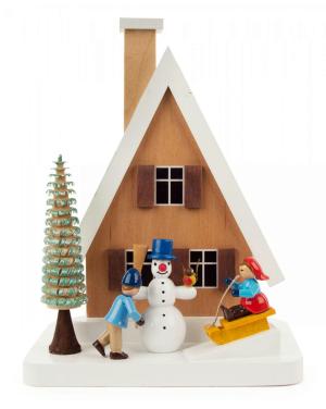 Räucherhaus mit Schneemann und Kindern