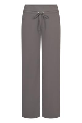 Candice Straight | Edler Joggpant-Style: Bequeme Eleganz für Deinen modernen Look