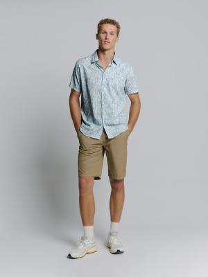 Leichtes Sommerhemd mit Reverskragen und Allover-Print