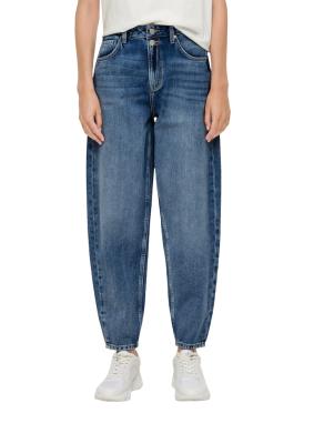 Perfekte Jeans für selbstbewusste Frauen