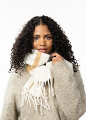 Eluzabeth Scarf
