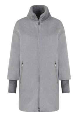 Wollmantel mit Strickkragen in Hellgrau
