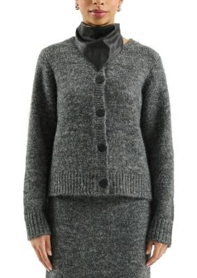 Flauschige Strickjage mit Rundhalsausschnitt in Melangeoptik