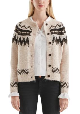 Winterliche Strickjacke mit Jaquardmuster