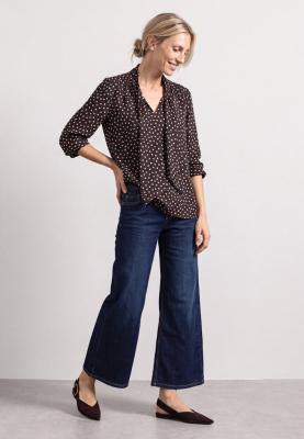 Printed blouse w tie detail
