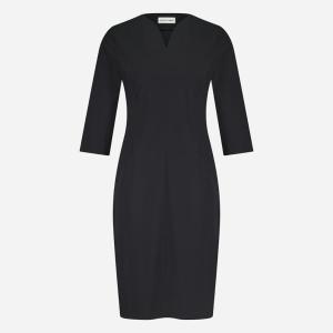 Martinas Dress aus Hightech-Jersey geschneidert | Martinas strech technical jersey dress