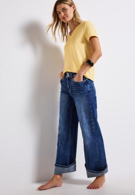 v-neck shirt w.woven collar