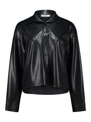 Jacke durchgeknöpft