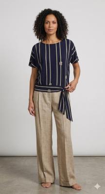 Miss Lagotte Shirt – Maritimer Charme mit raffiniertem Bindedetail