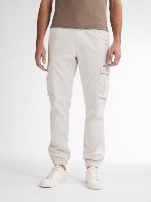 Cargohose in Offwhite – Funktional trifft auf modernes Design