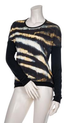 Shirt mit Print von Beate Heymann – Statement-Design trifft Komfort