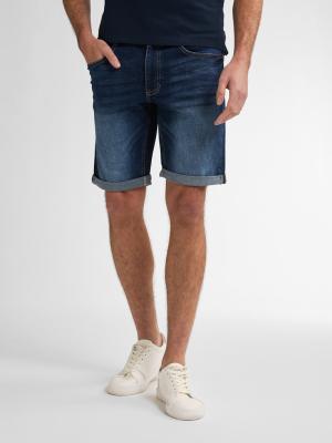 Jeans-Bermuda – Lässiger Sommerlook in Used-Waschung