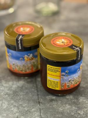 Glas Honig 500 g Buchweizenhonig